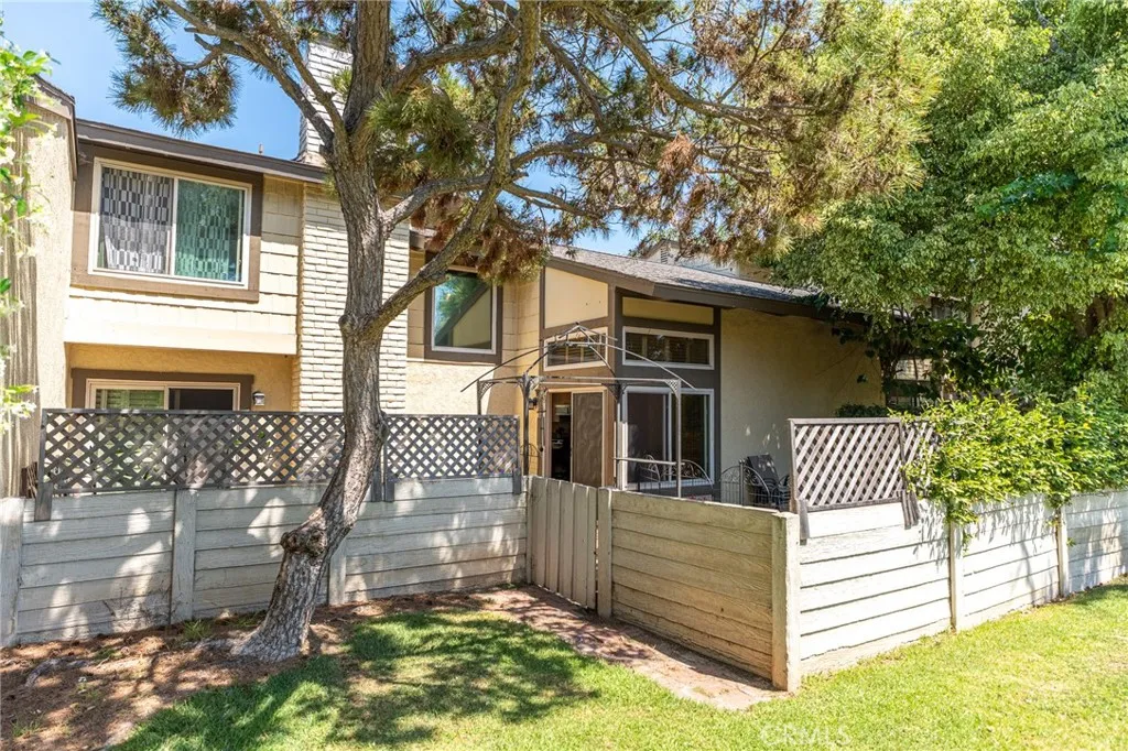 Additional image 109 of 2620 Tustin Avenue N Unit F, Santa Ana, CA 92705