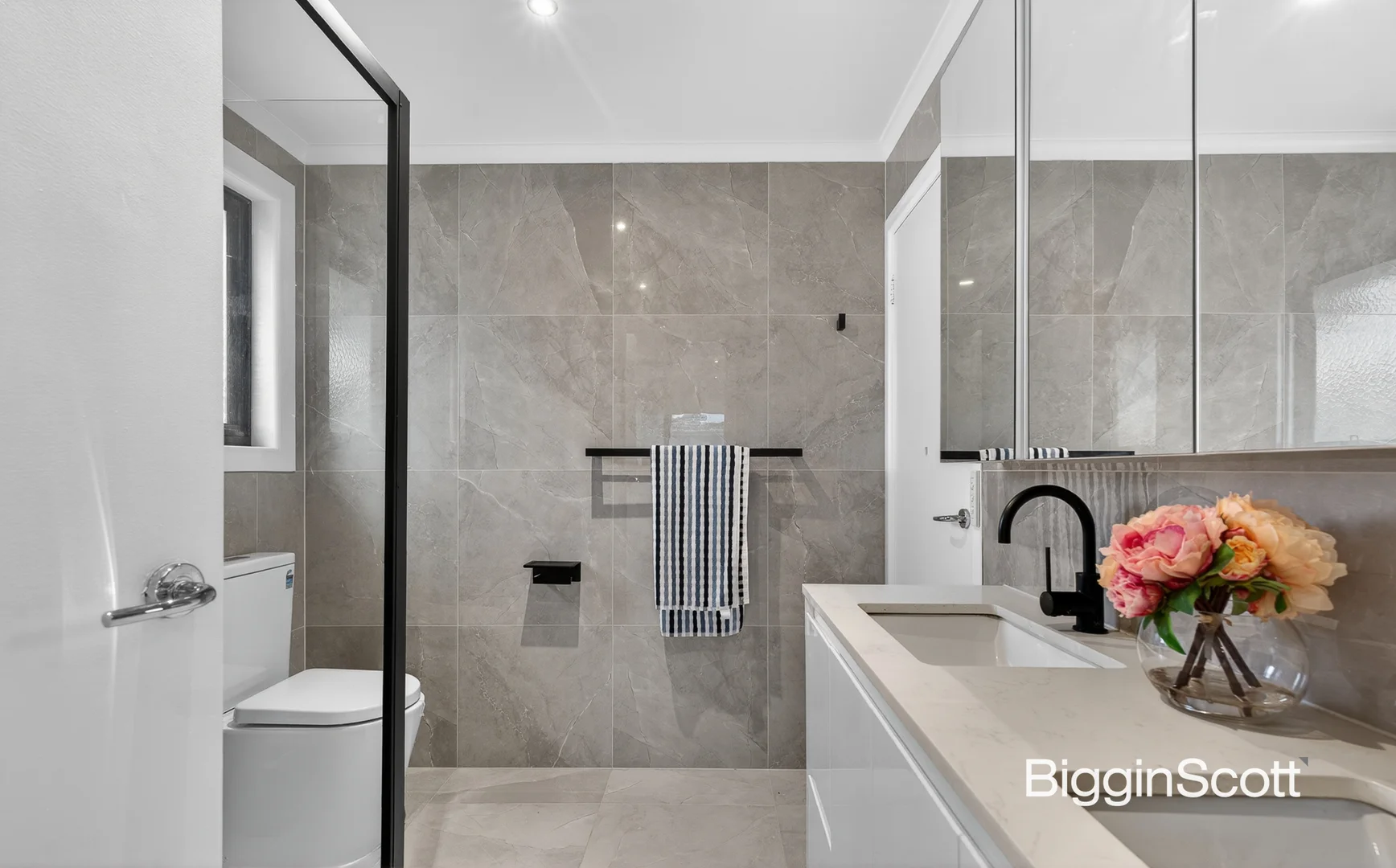 Additional image 8 of 1/56 Myrtle Street, Glen Waverley VIC 3150