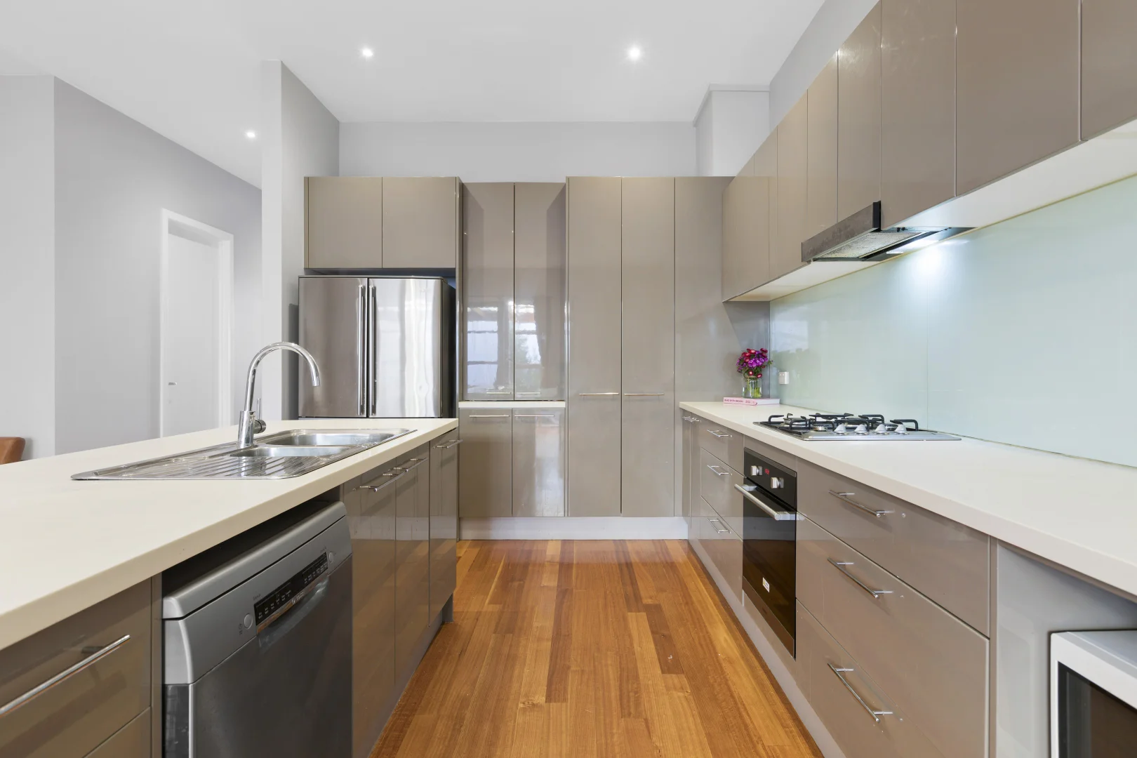 Additional image 6 of 18/9-11 Manikato Avenue, Mordialloc VIC 3195