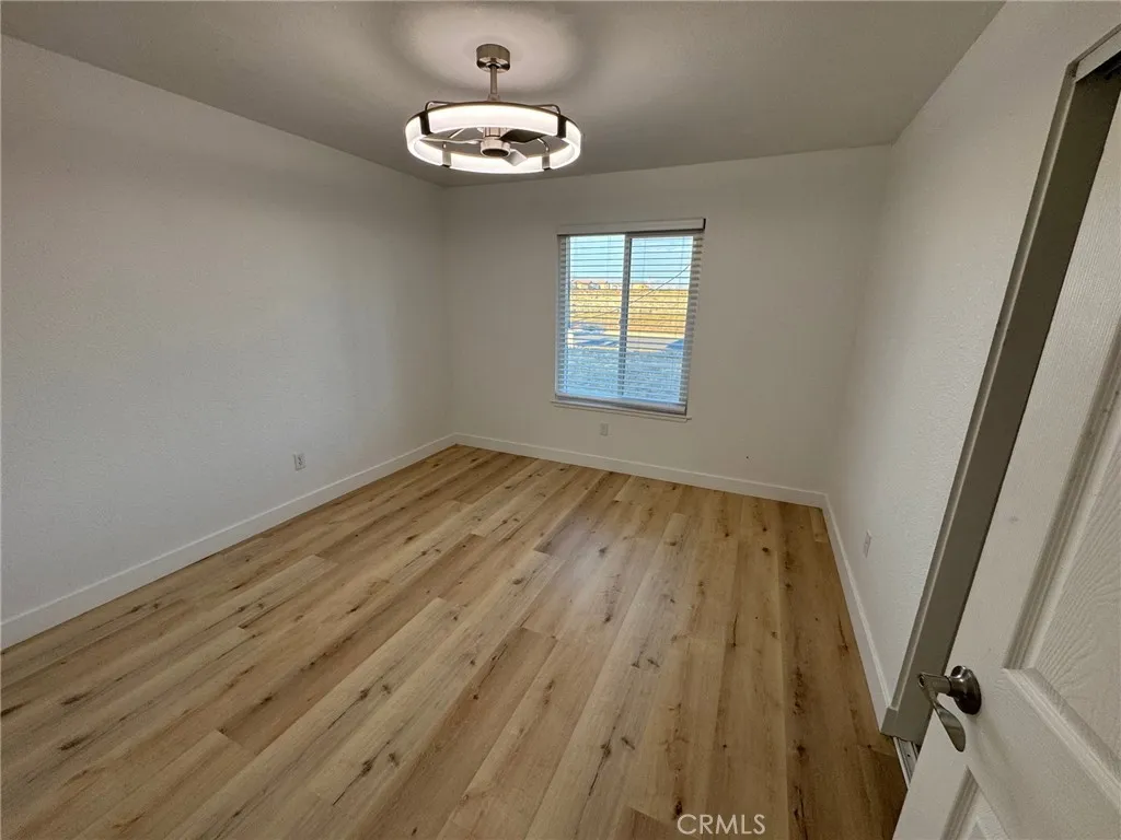 Additional image 8 of 10333 Tamarisk Avenue, Hesperia, CA 92345