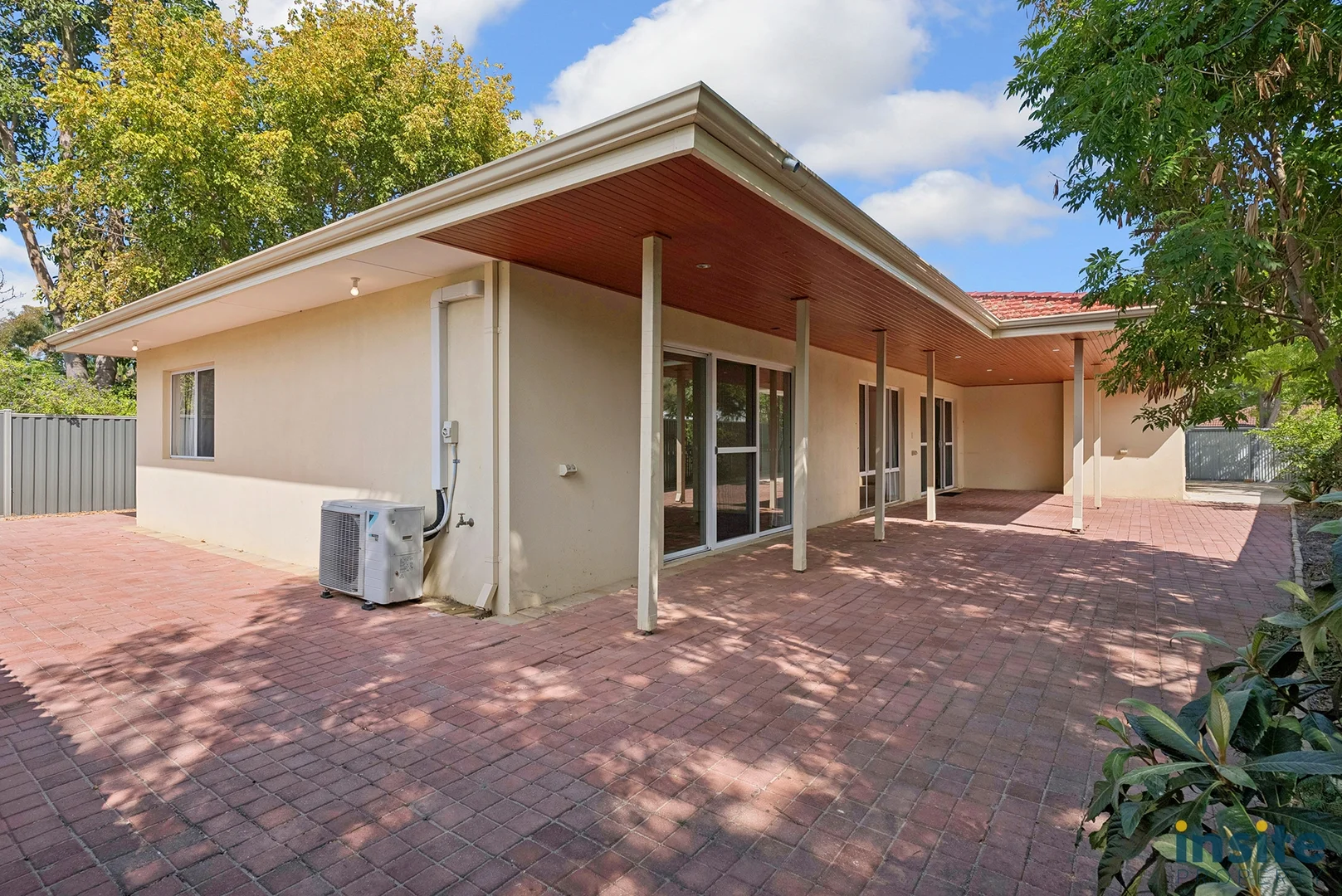 Additional image 31 of 46 Upton St, St James WA 6102