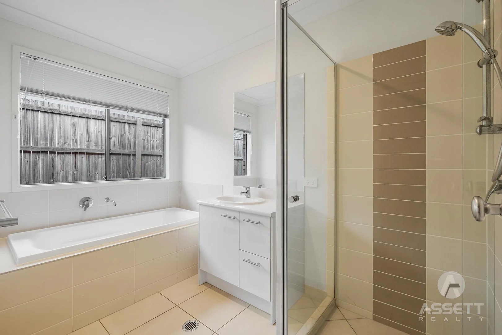 Additional image 5 of 35 john Carroll Way, Redbank Plains QLD 4301