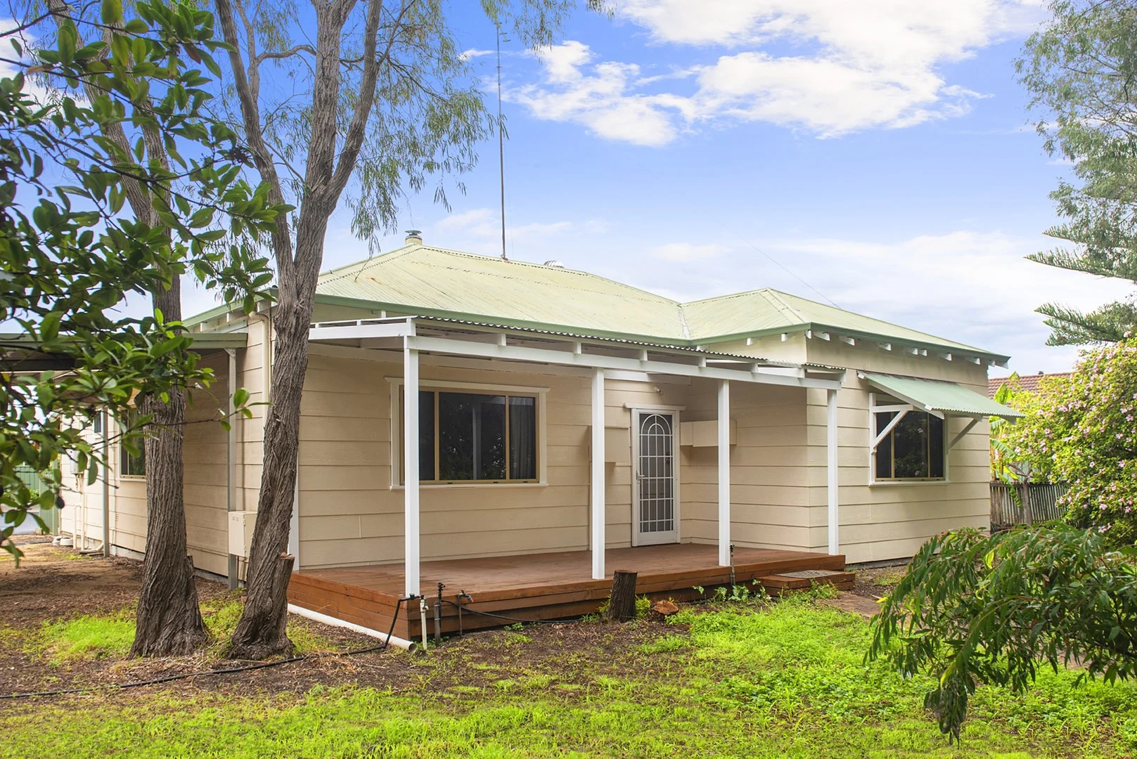 208 Bussell Highway, West Busselton WA 6280