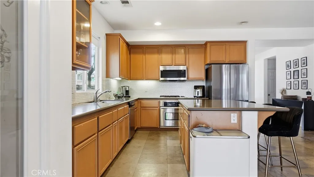Additional image 11 of 11938 Tiffany St, Victorville, CA 92392