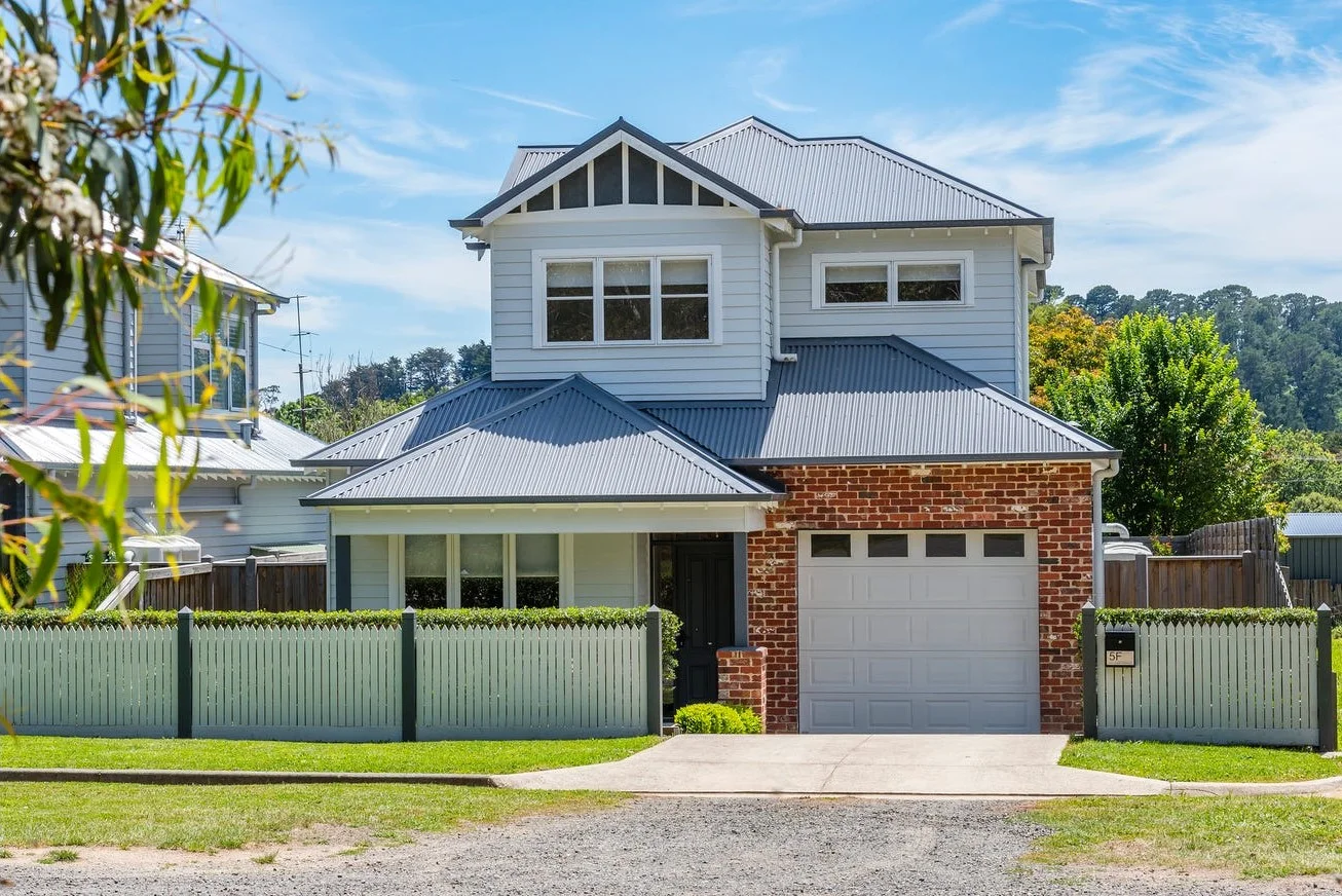 5F Urquhart Street, Woodend VIC 3442