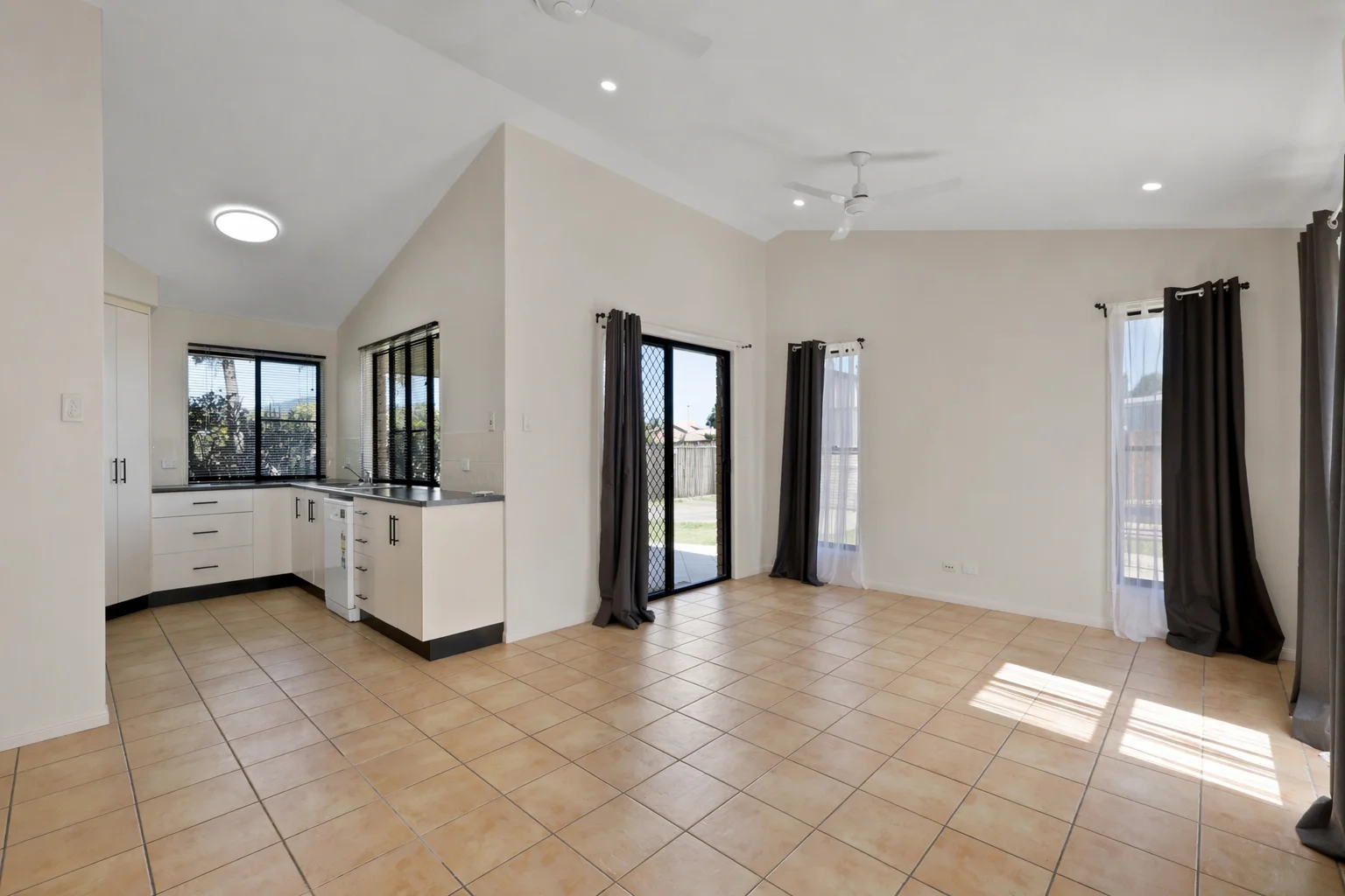 Additional image 5 of 3 Fantome Court, Rural View QLD 4740