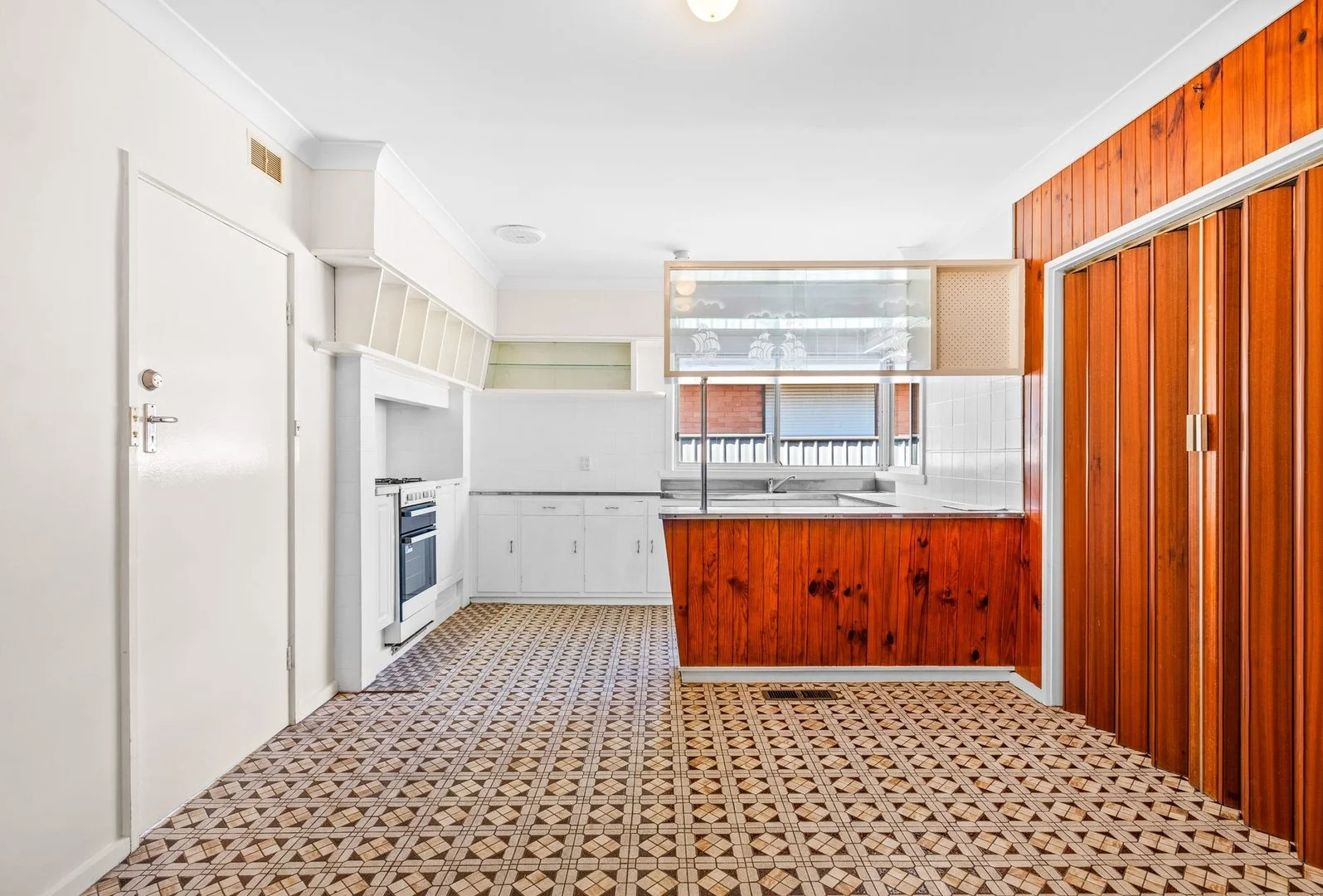 Additional image 2 of 83 Market Road, Werribee VIC 3030
