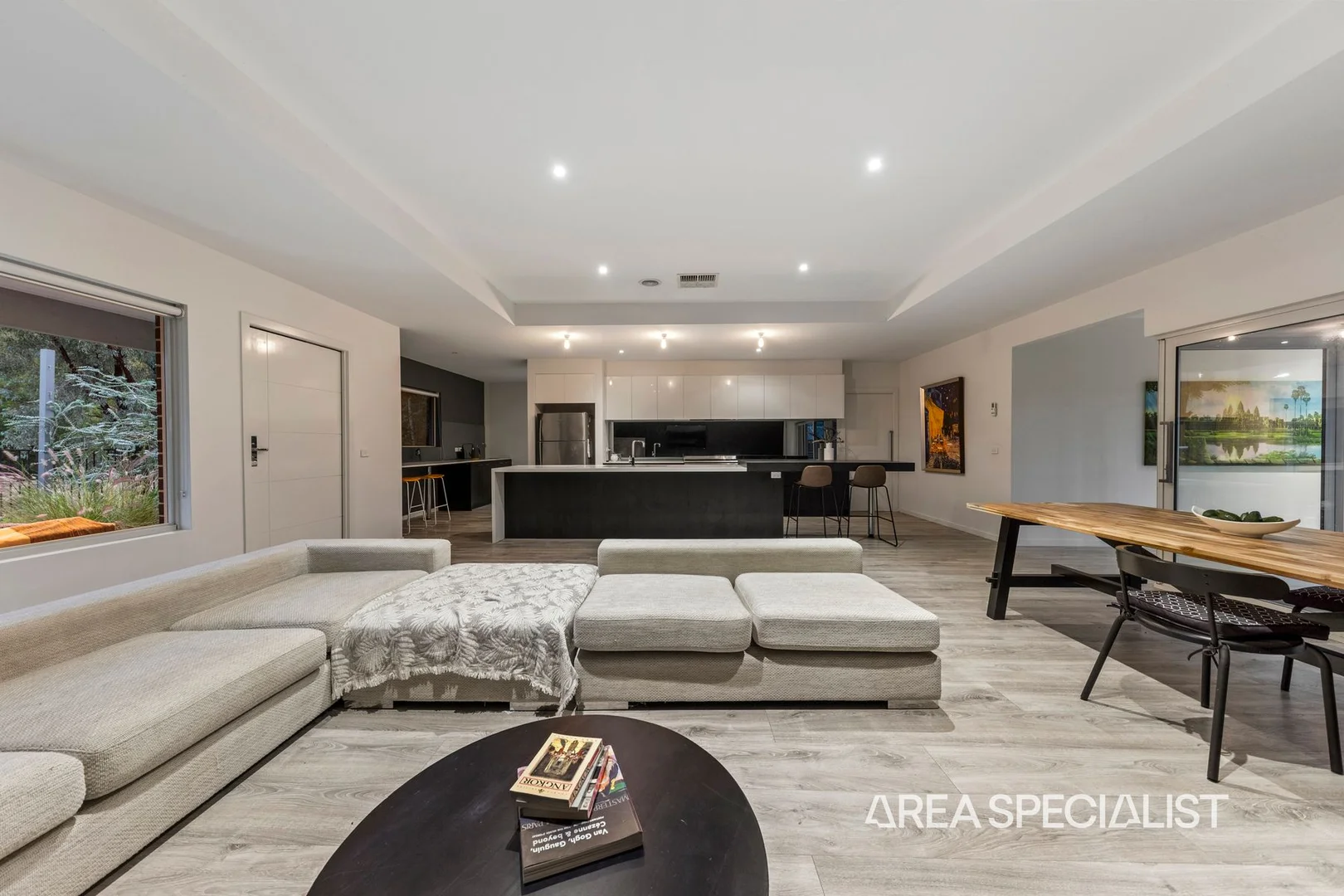Additional image 31 of 13 Zurich Rise, Pakenham VIC 3810