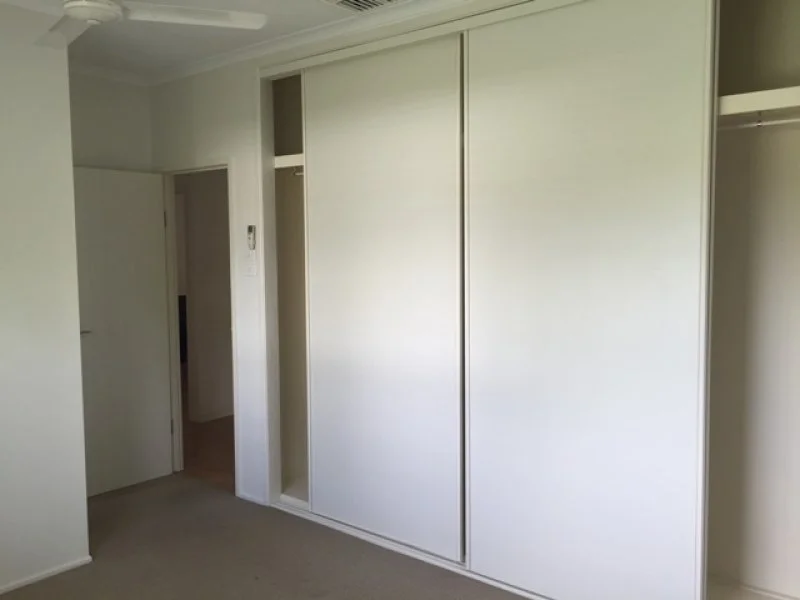 Additional image 11 of 30 Mellish Crescent, Emerald QLD 4720
