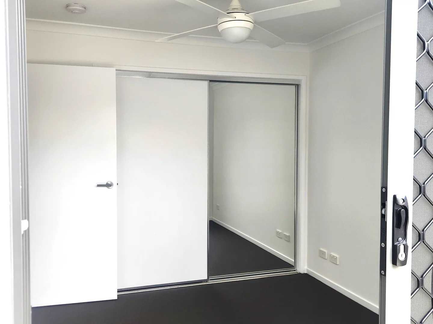 Additional image 2 of 2/22 Champion Crescent, Griffin QLD 4503