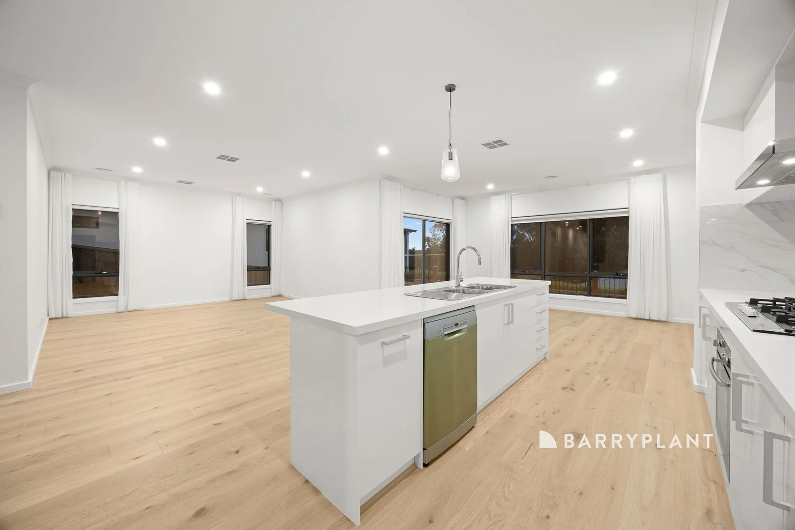 Additional image 6 of 1 Boulton Place, Drouin VIC 3818