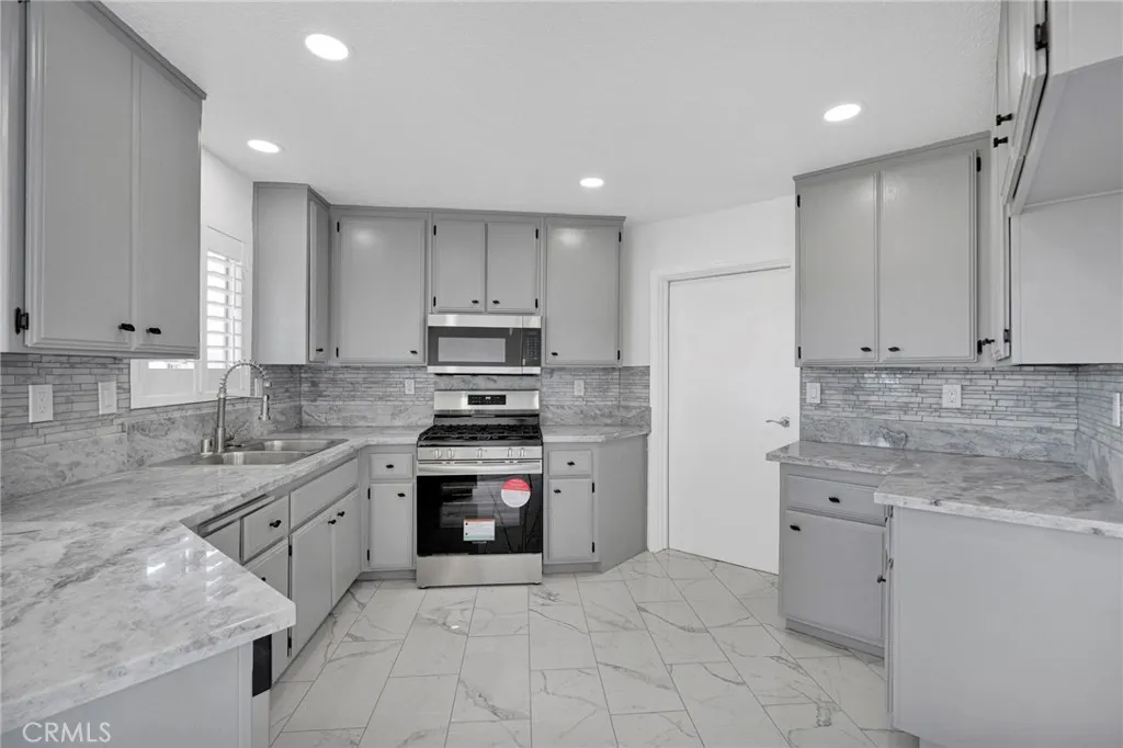 Additional image 10 of 10352 Primrose Court, Hesperia, CA 92345