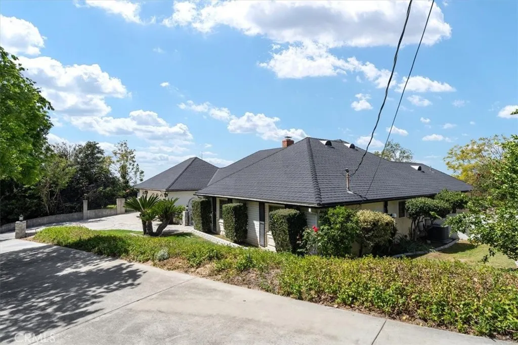 Additional image 3 of 5064 Mariposa Drive, San Bernardino, CA 92404