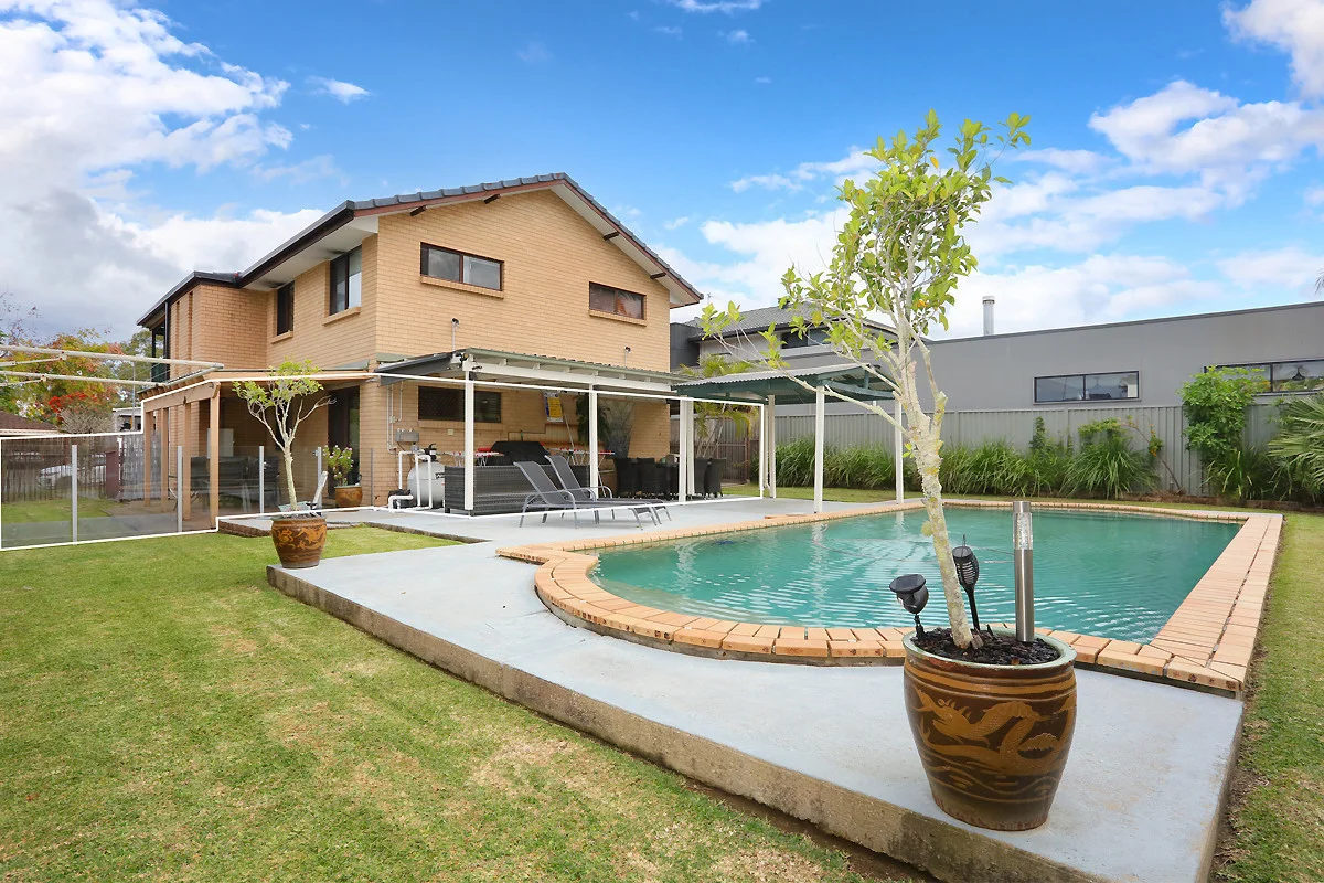 25b Parasol Street, Ashmore QLD 4214