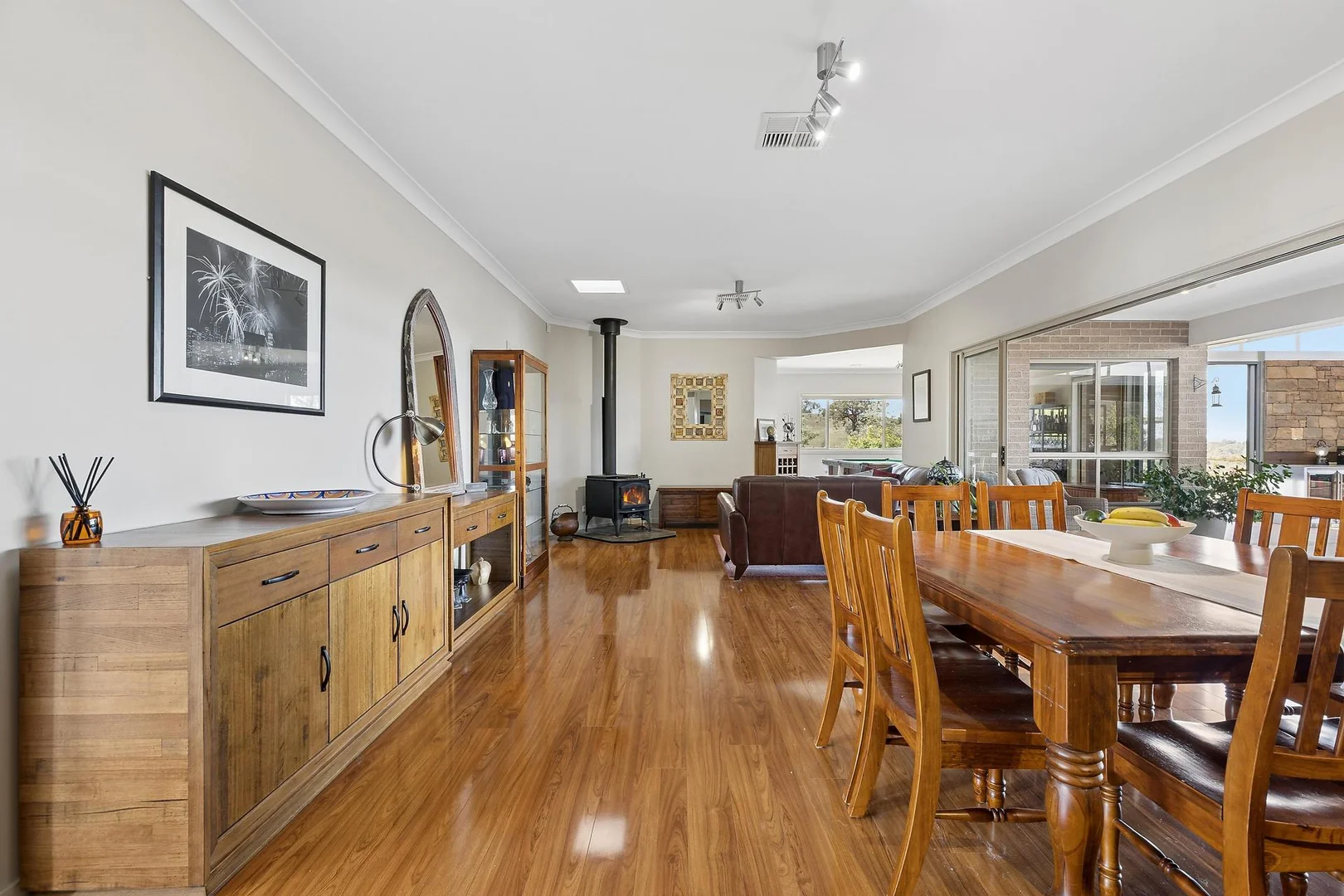 Additional image 6 of 33 Yass Valley Way, Yass NSW 2582