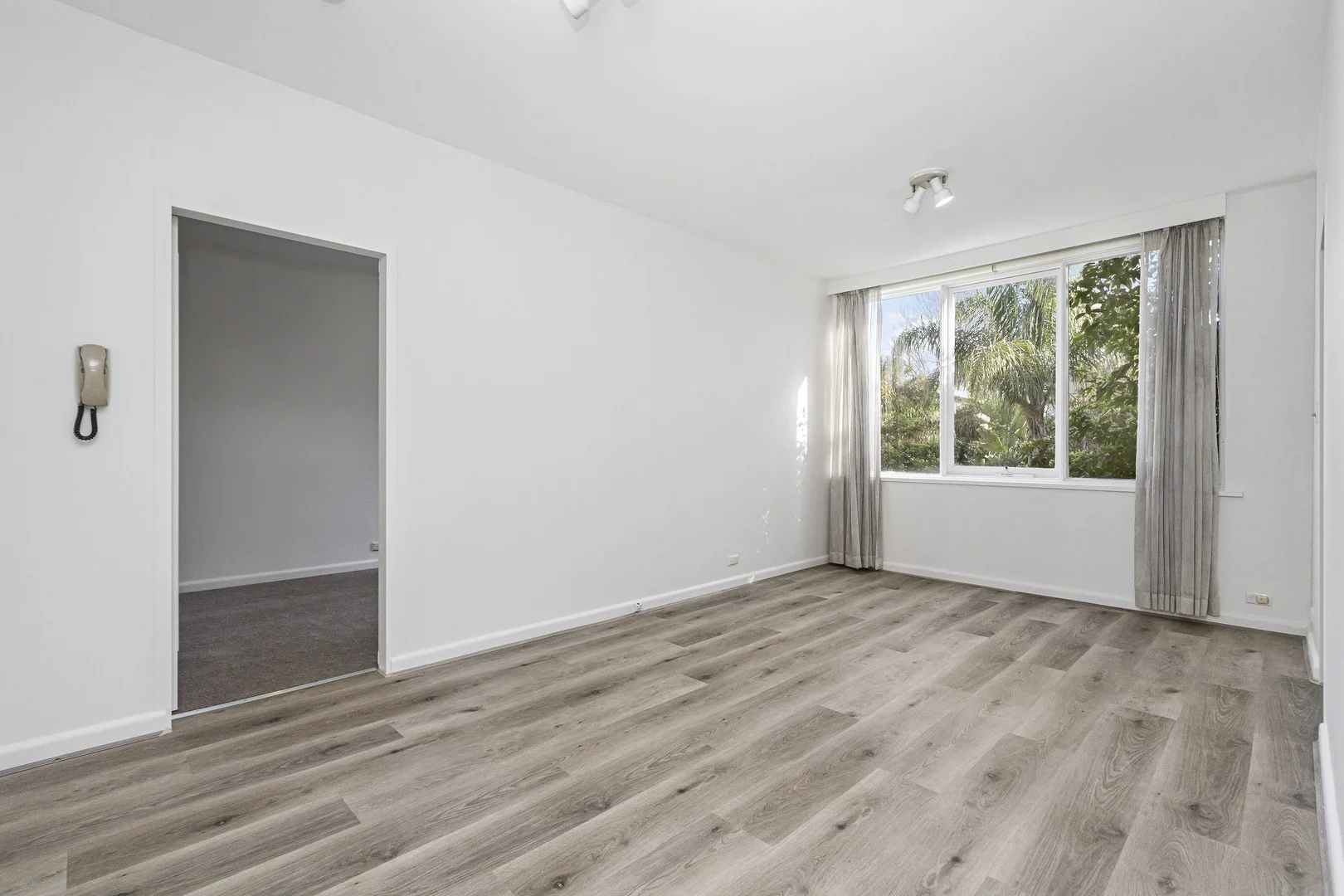 8/386 Toorak Road, South Yarra VIC 3141