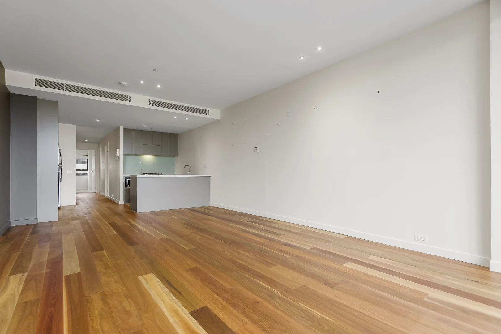 Additional image 3 of 713/55 Queens Road, Melbourne VIC 3004