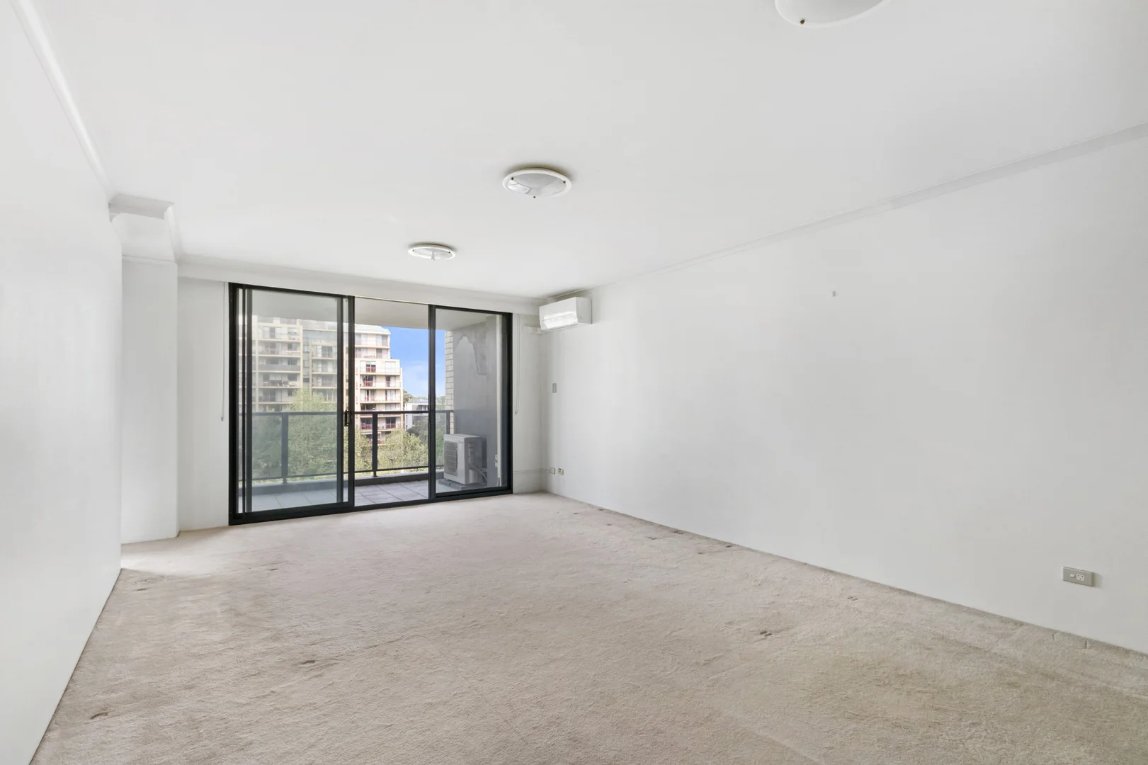 126/19 Herbert Street, St Leonards NSW 2065 photo 2