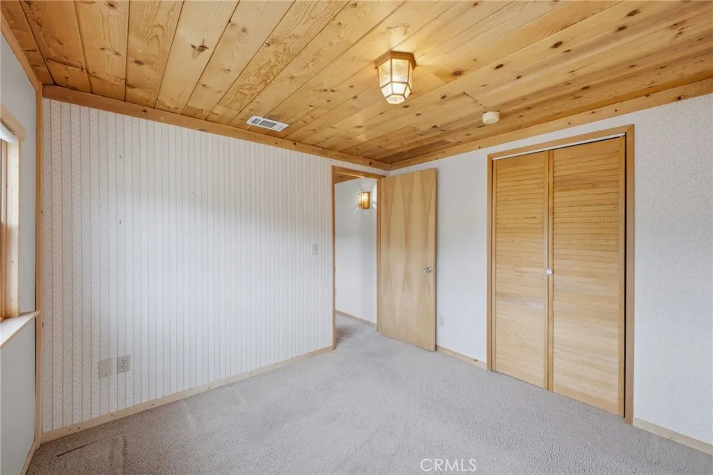 Additional image 61 of 33052 Donner Ln, Running Springs, CA 92382