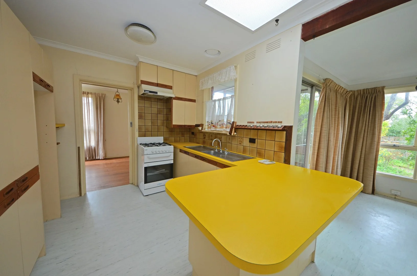 Additional image 3 of 24 Delmore Crescent, Glen Waverley VIC 3150