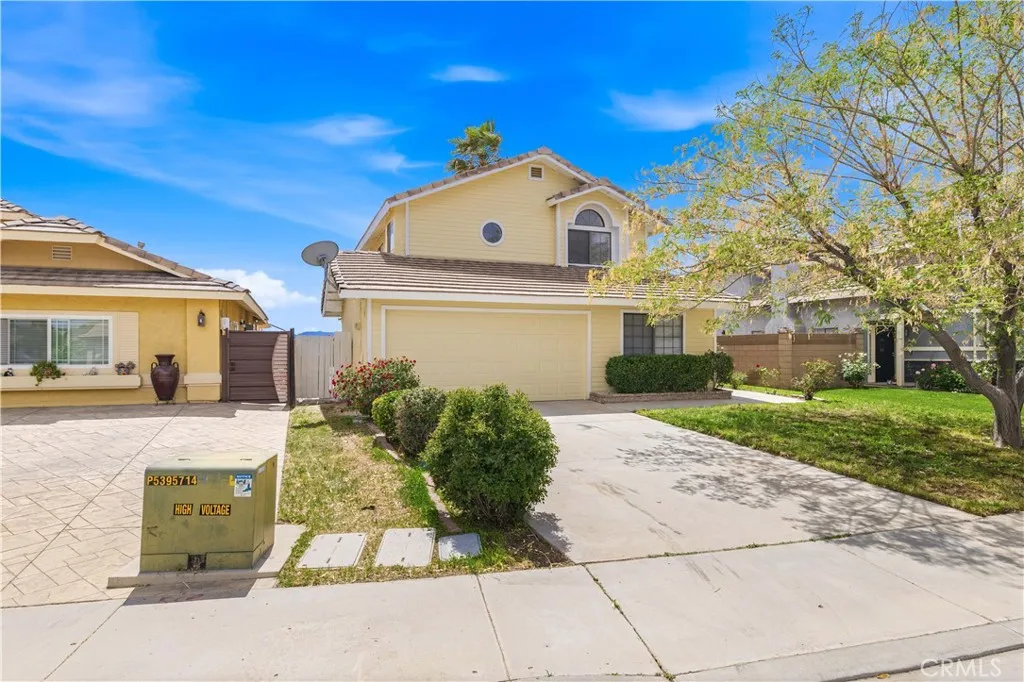 Additional image 3 of 1212 W Ave H4, Lancaster, CA 93534