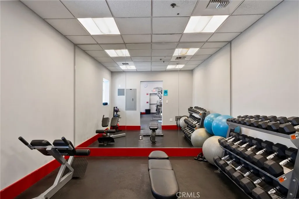 Additional image 30 of 645 W 9th St #424, Los Angeles, CA 90015
