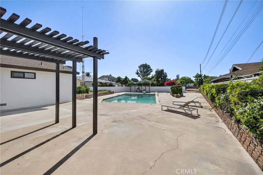 Additional image 120 of 15529 Cornuta Ave, Bellflower, CA 90706