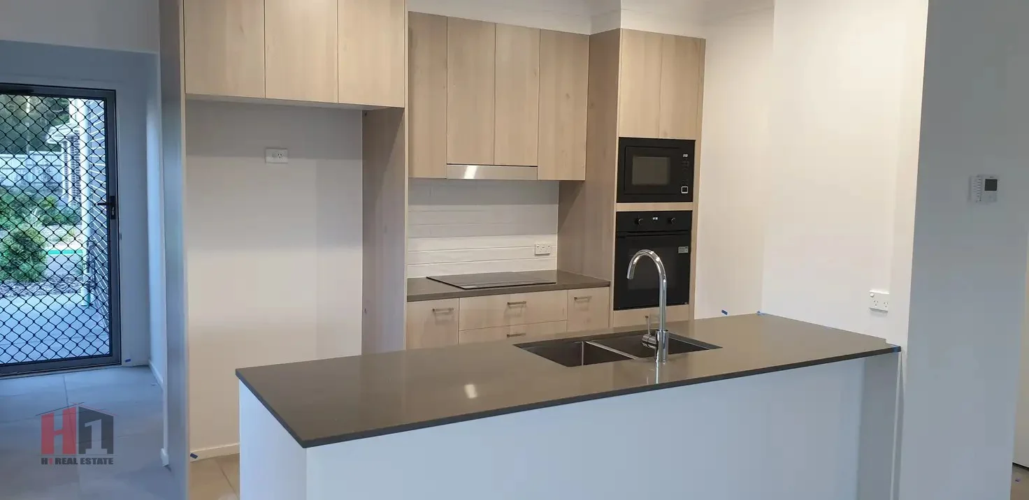 Additional image 3 of 2/14 Cavill Place, Runcorn QLD 4113