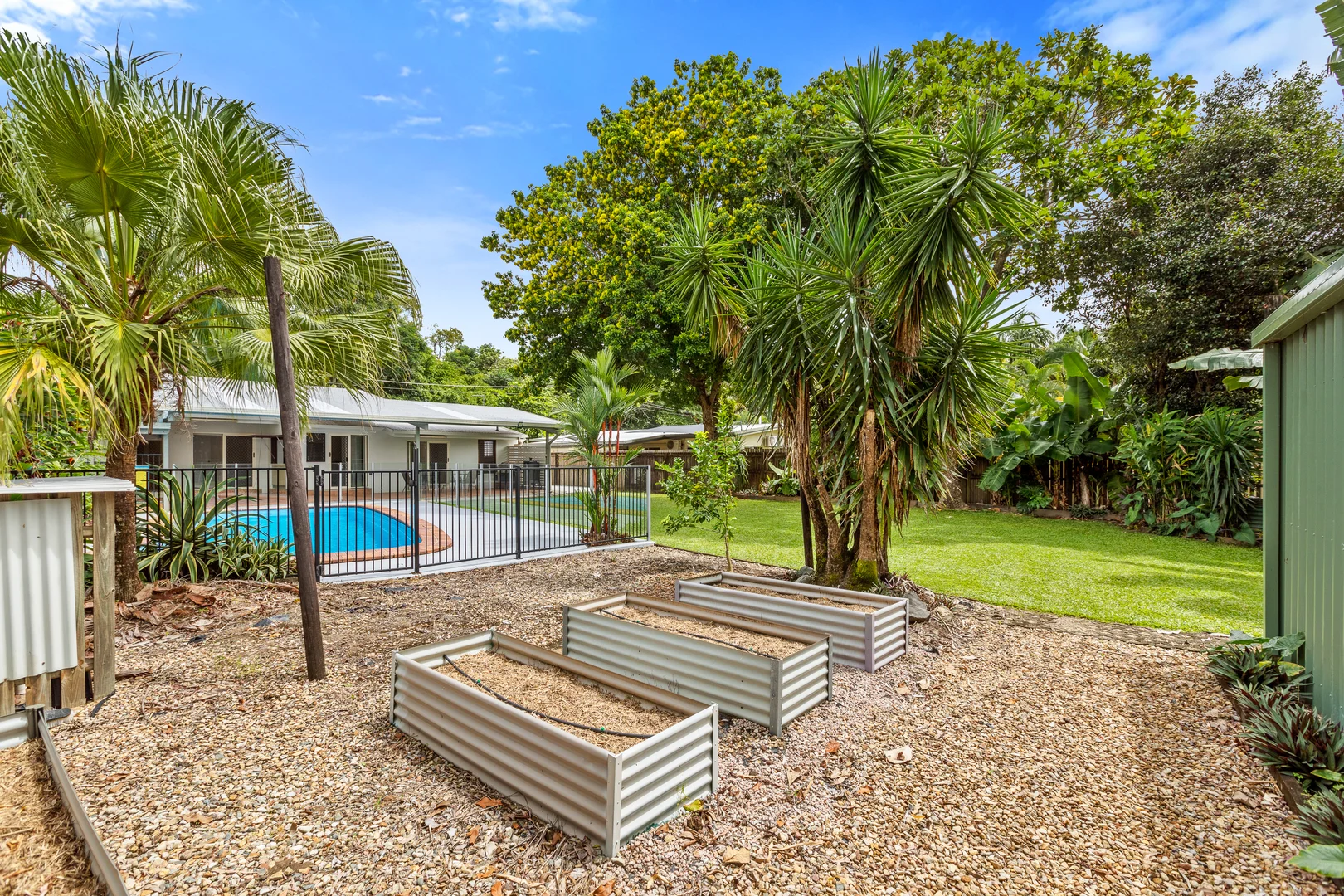4 Derwent Street, Trinity Park QLD 4879 photo 4