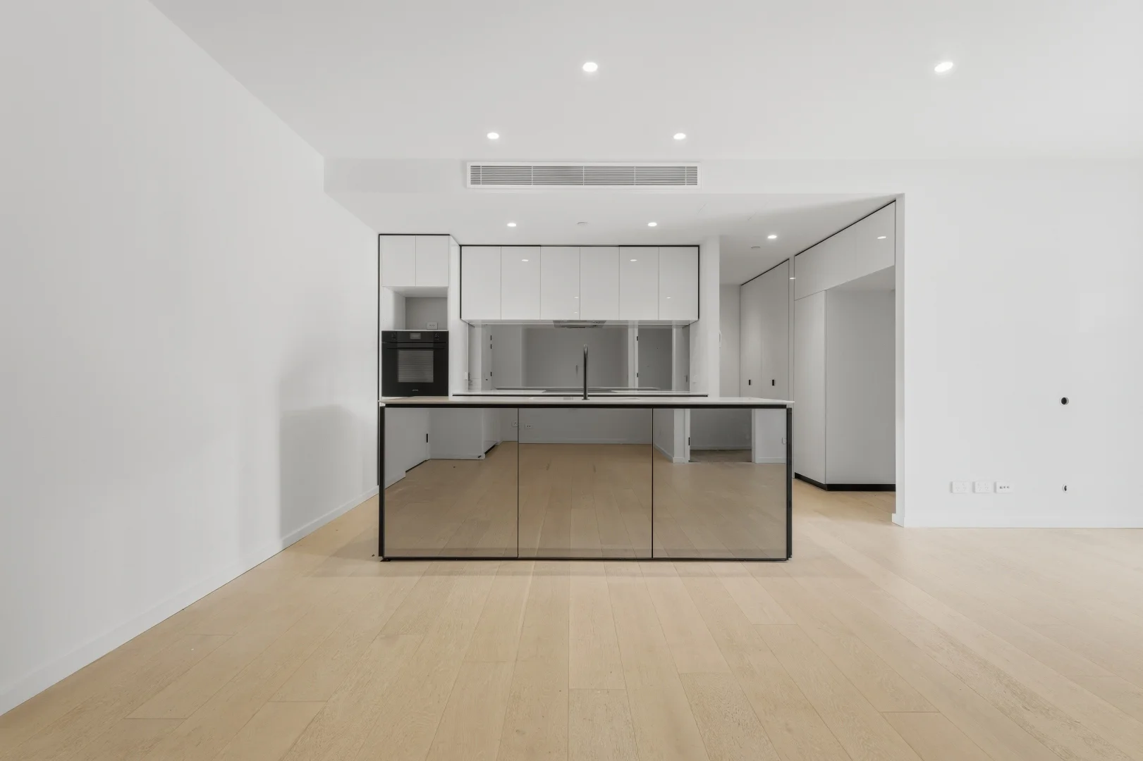 Additional image 4 of 1102/1328 Gold Coast Highway, Palm Beach QLD 4221
