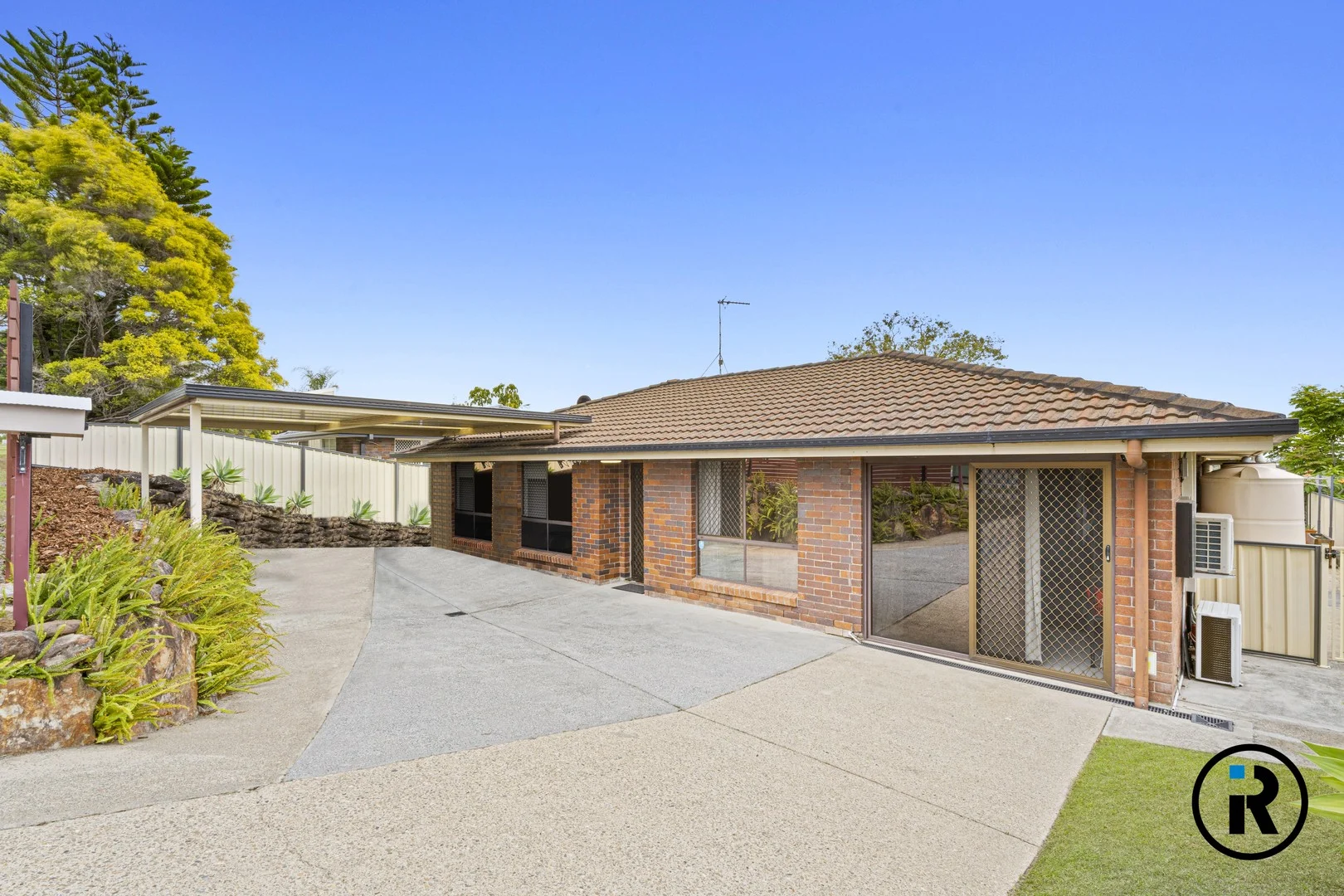 79 Pappas Wy, Carrara QLD 4211
