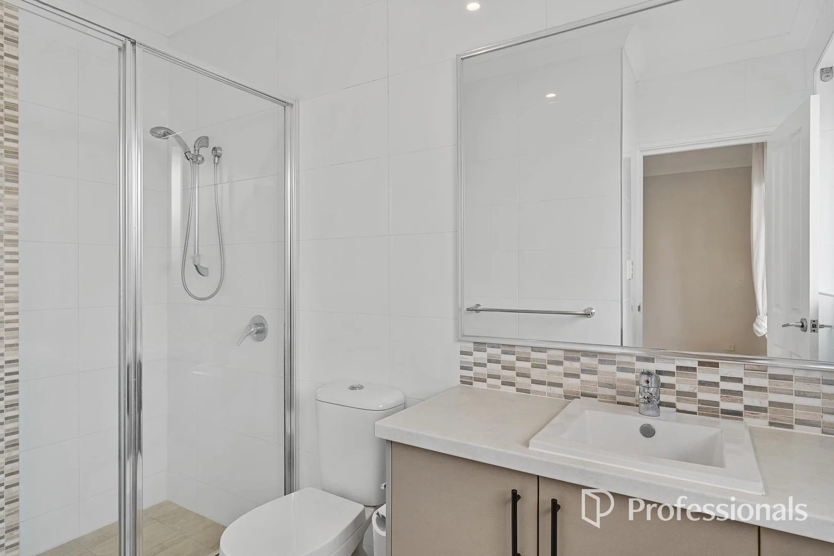 Additional image 6 of 8A Hepburn Way, Balga WA 6061