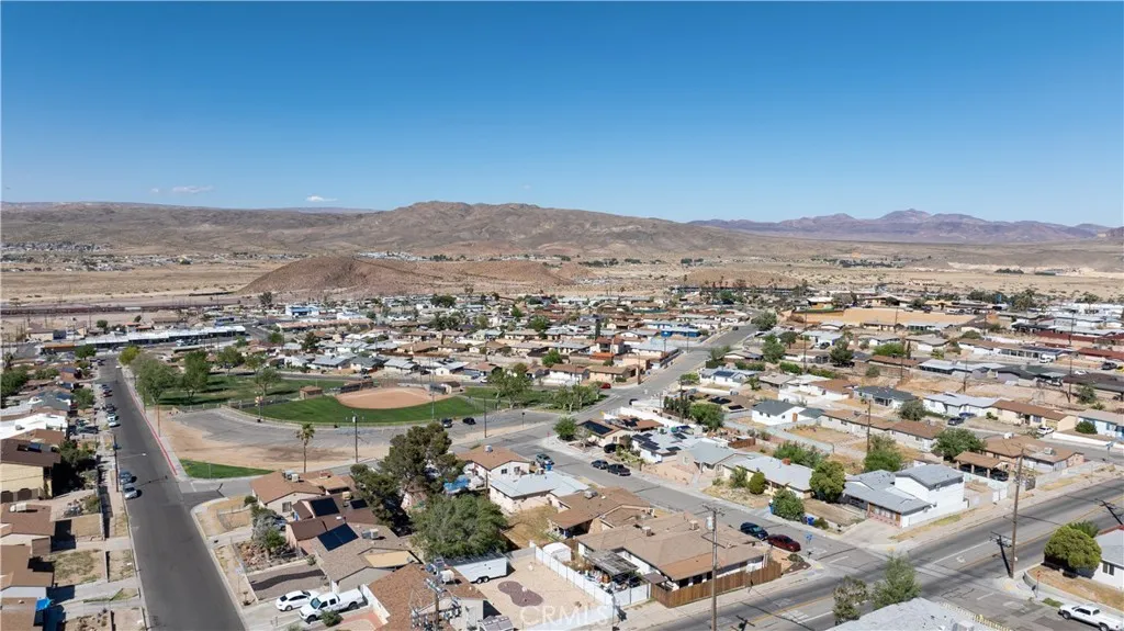 Additional image 48 of 571 Lillian Dr, Barstow, CA 92311
