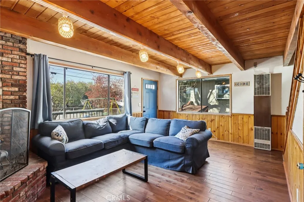 Additional image 3 of 105 E Meadow Lane, Big Bear City, CA 92314