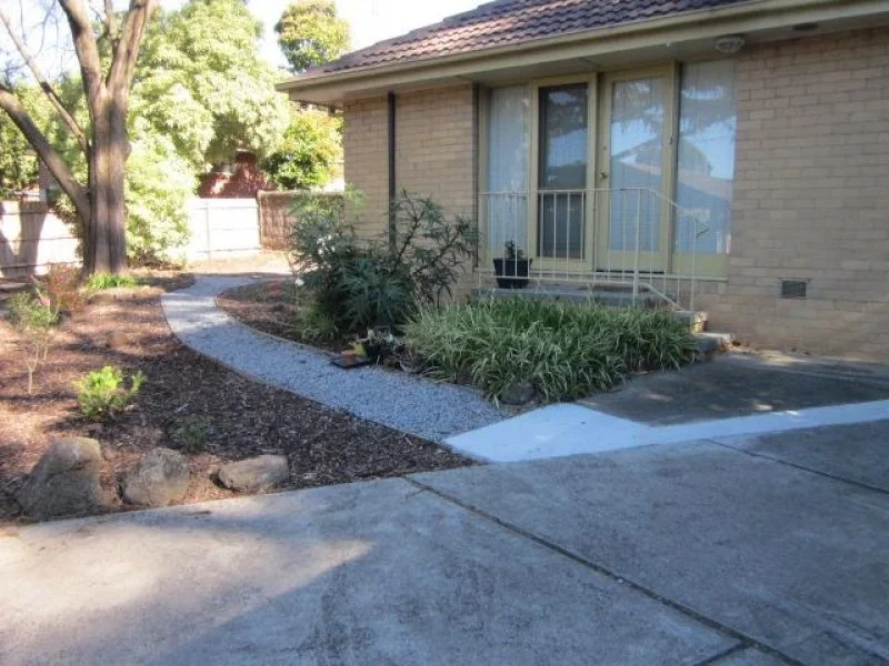 2/11 John Street, Blackburn VIC 3130