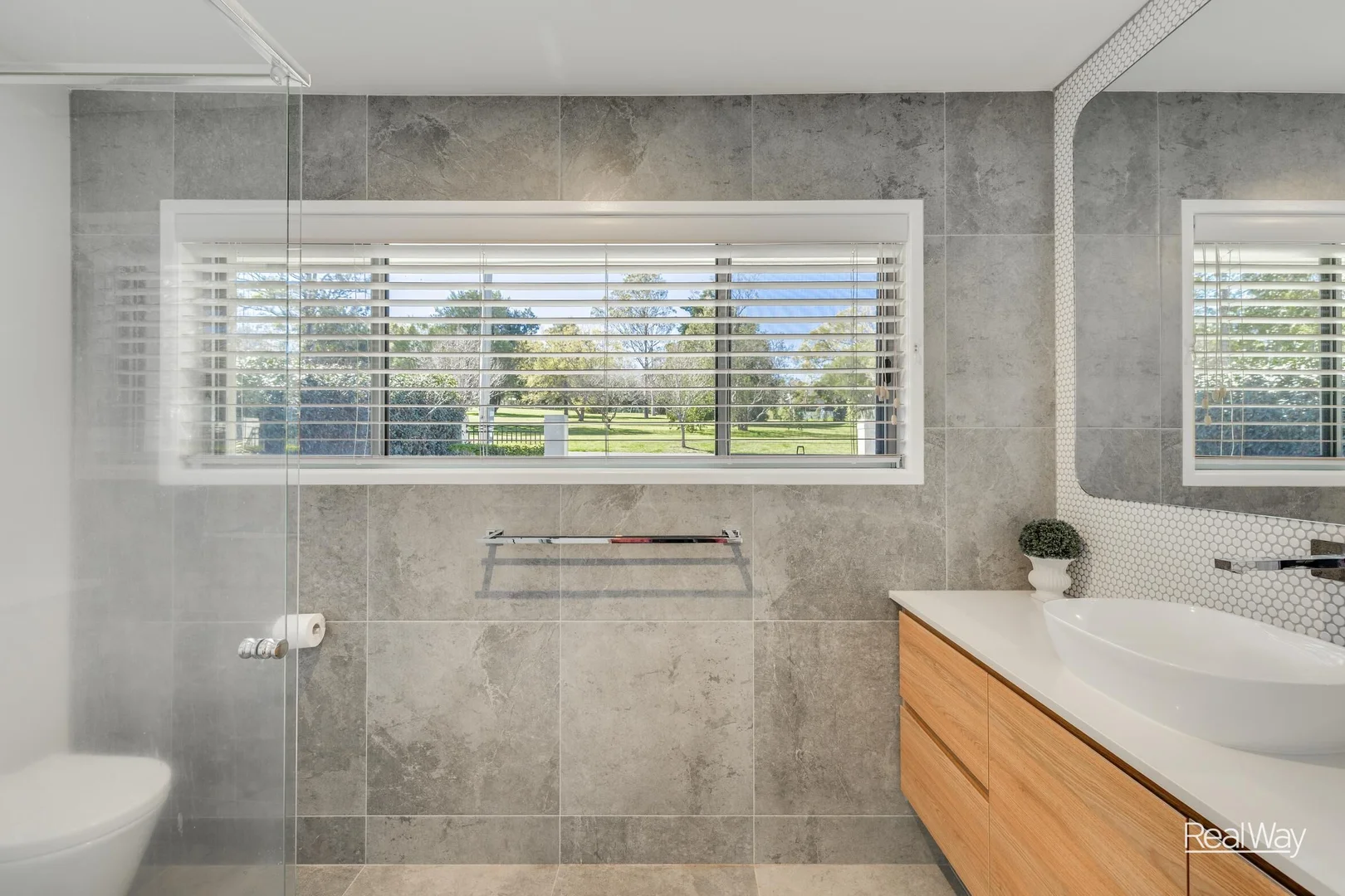 Additional image 11 of 17 Rowbotham Street, Rangeville QLD 4350