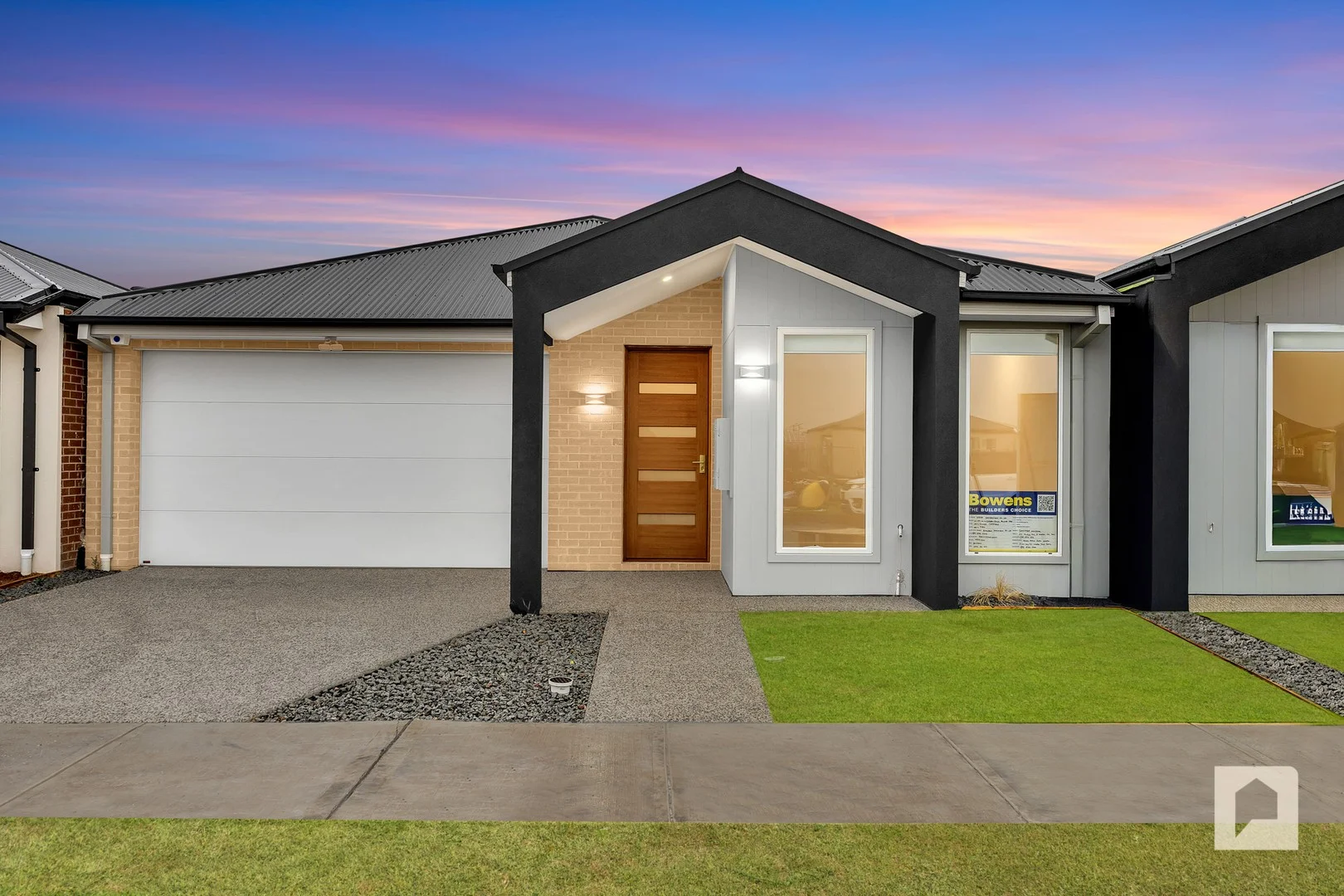 43 Collette Circuit, Deanside VIC 3336