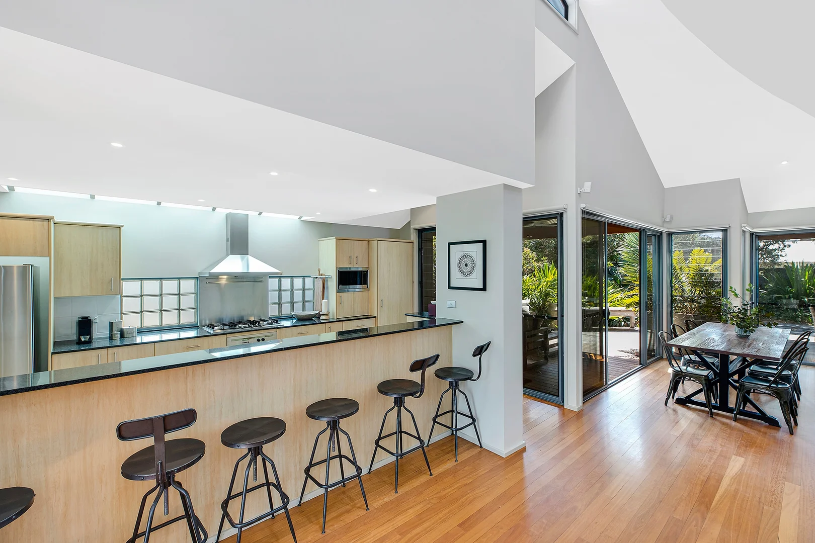 Additional image 4 of 30 Lake Street, North Avoca NSW 2260