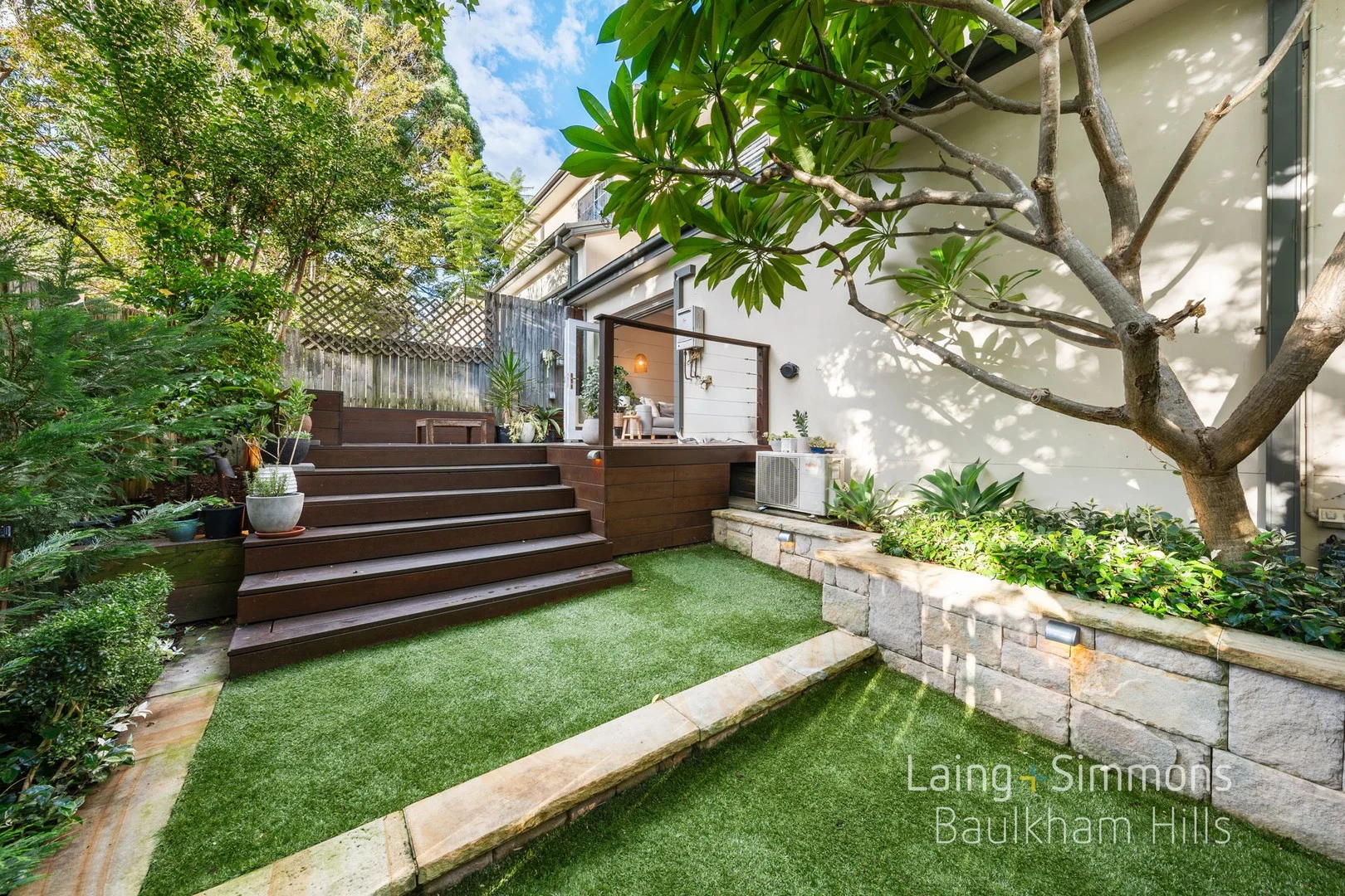 2/3 Christopher Street, Baulkham Hills NSW 2153