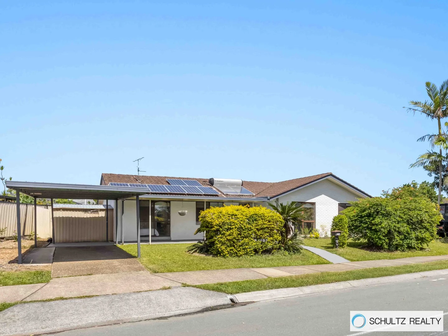 16 Rochester Drive, Mount Warren Park QLD 4207