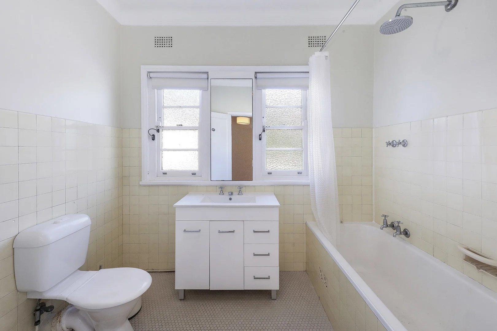 Additional image 7 of 3/6 Lyons Road, Drummoyne NSW 2047