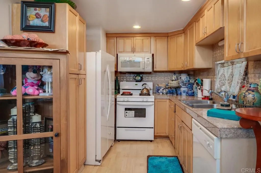 Additional image 11 of 8561 Blue Lake Drive, San Diego, CA 92119
