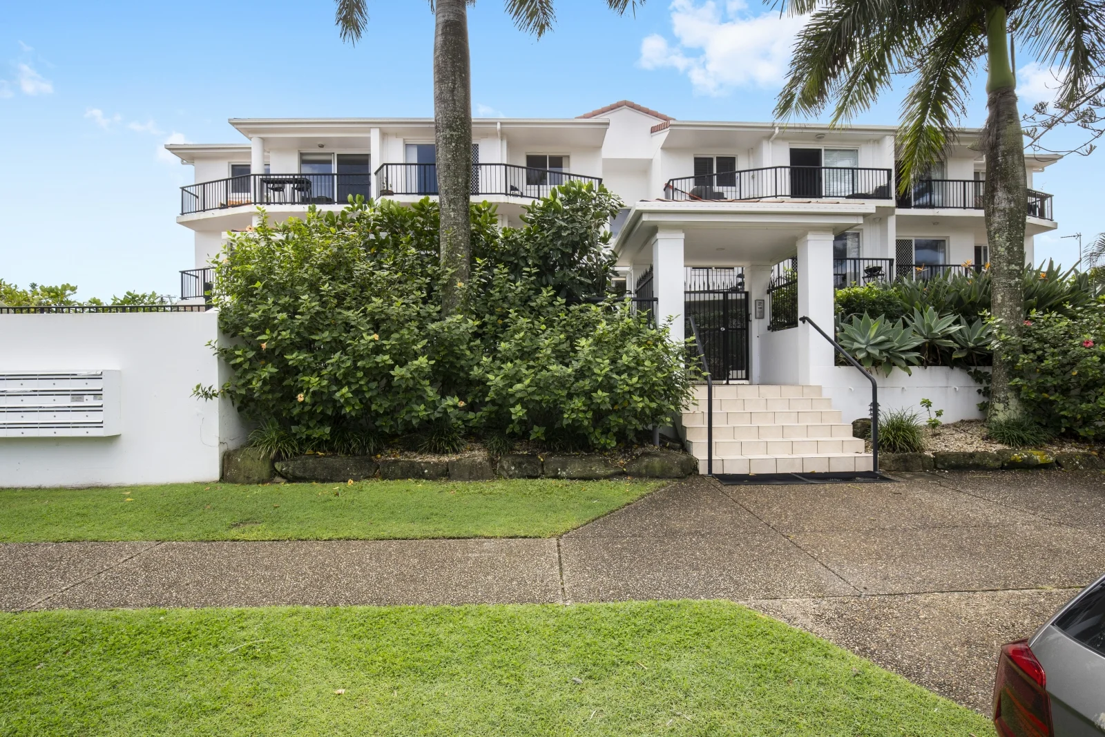 Additional image 2 of 12/15-19 Surf Street, Mermaid Beach QLD 4218