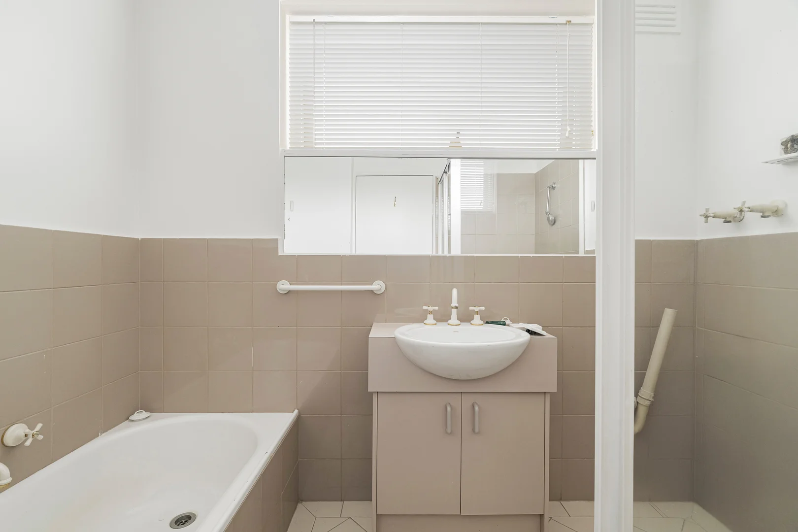 Additional image 5 of 4/45 Disraeli Street, Kew VIC 3101