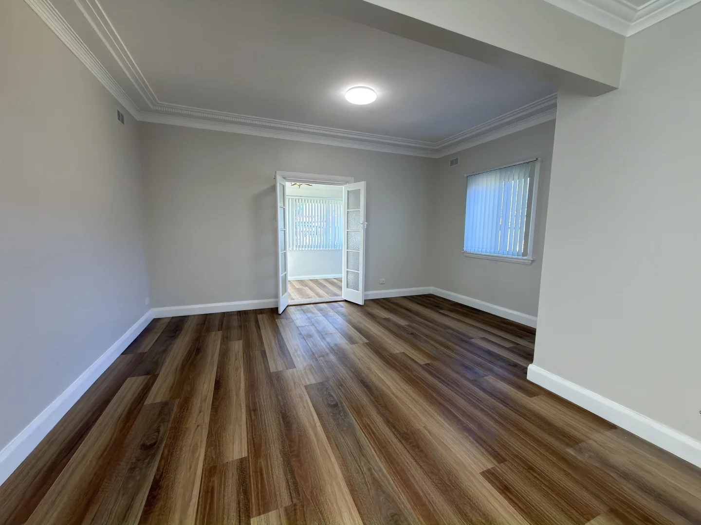 Additional image 3 of 10 Mayfair Crescent, Beverly Hills NSW 2209