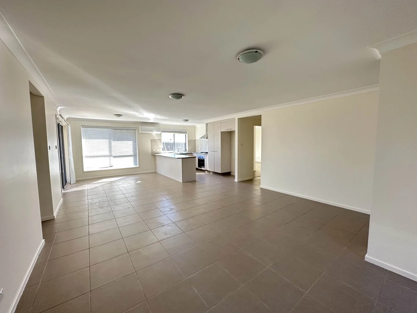 Additional image 2 of 98 Alkira Avenue, Cessnock NSW 2325