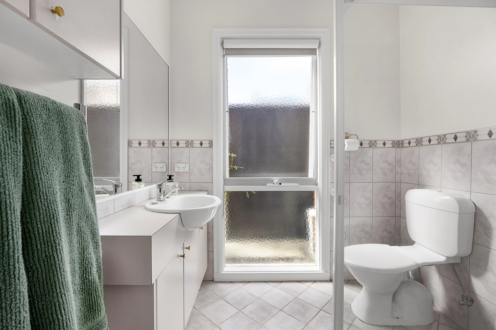 Additional image 8 of 3/6 Glencairn Avenue, Camberwell VIC 3124