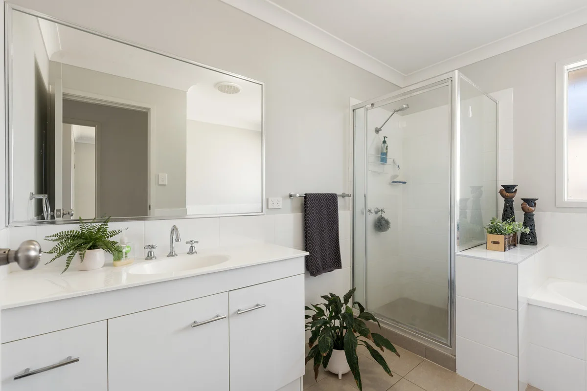 Additional image 8 of 18 Myrtleford Crescent, Cambooya QLD 4358