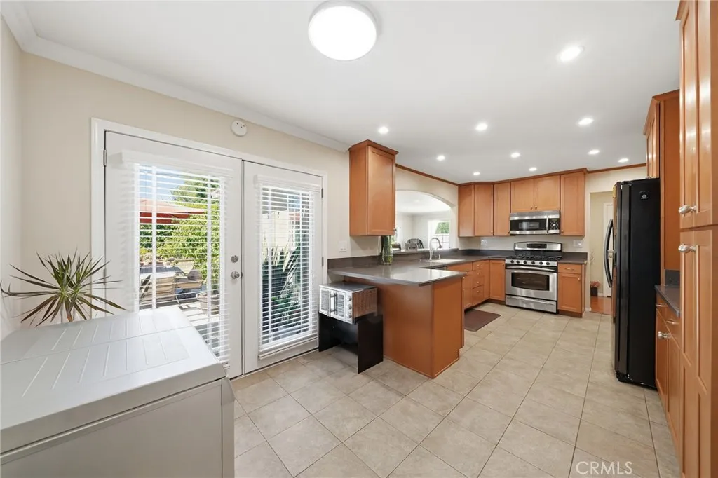 Additional image 39 of 177 N Evelyn Dr, Anaheim, CA 92805