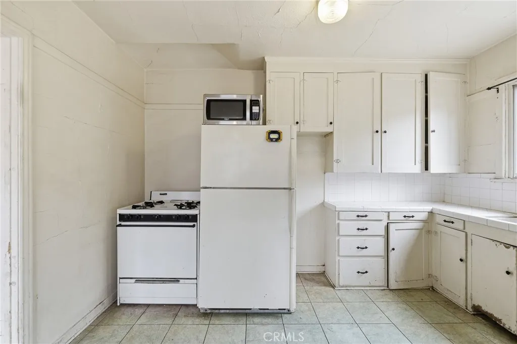 Additional image 14 of 4720 Denny Ave, Toluca Lake, CA 91602